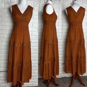 J Glee Lace-Accented Tan Maxi Dress size small